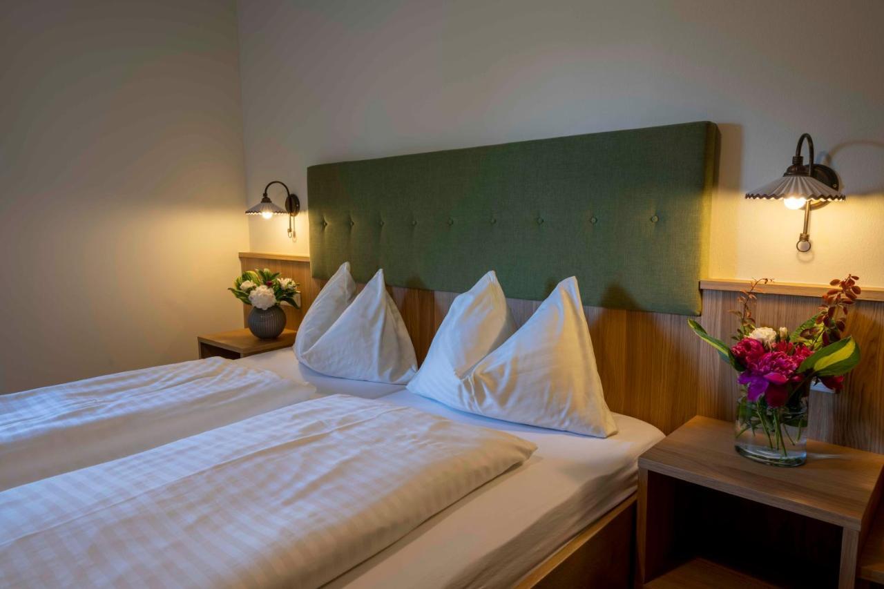 Landhotel Pacher Obervellach Bagian luar foto