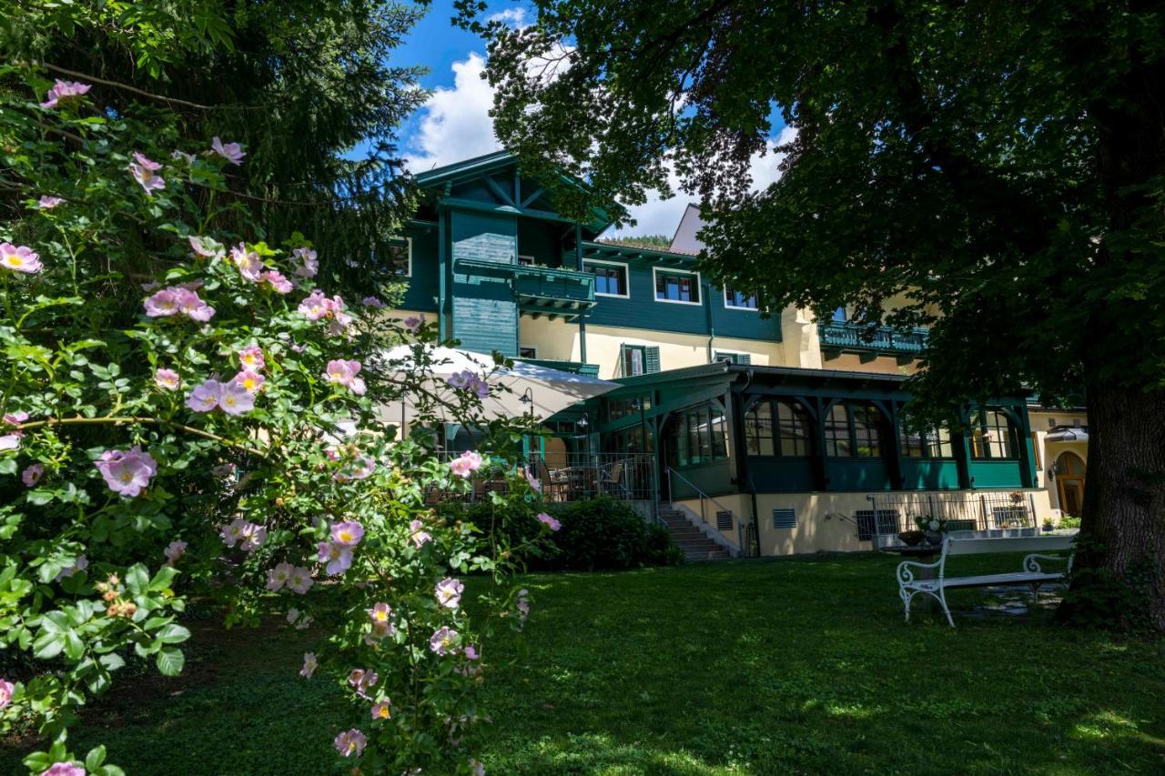 Landhotel Pacher Obervellach Bagian luar foto