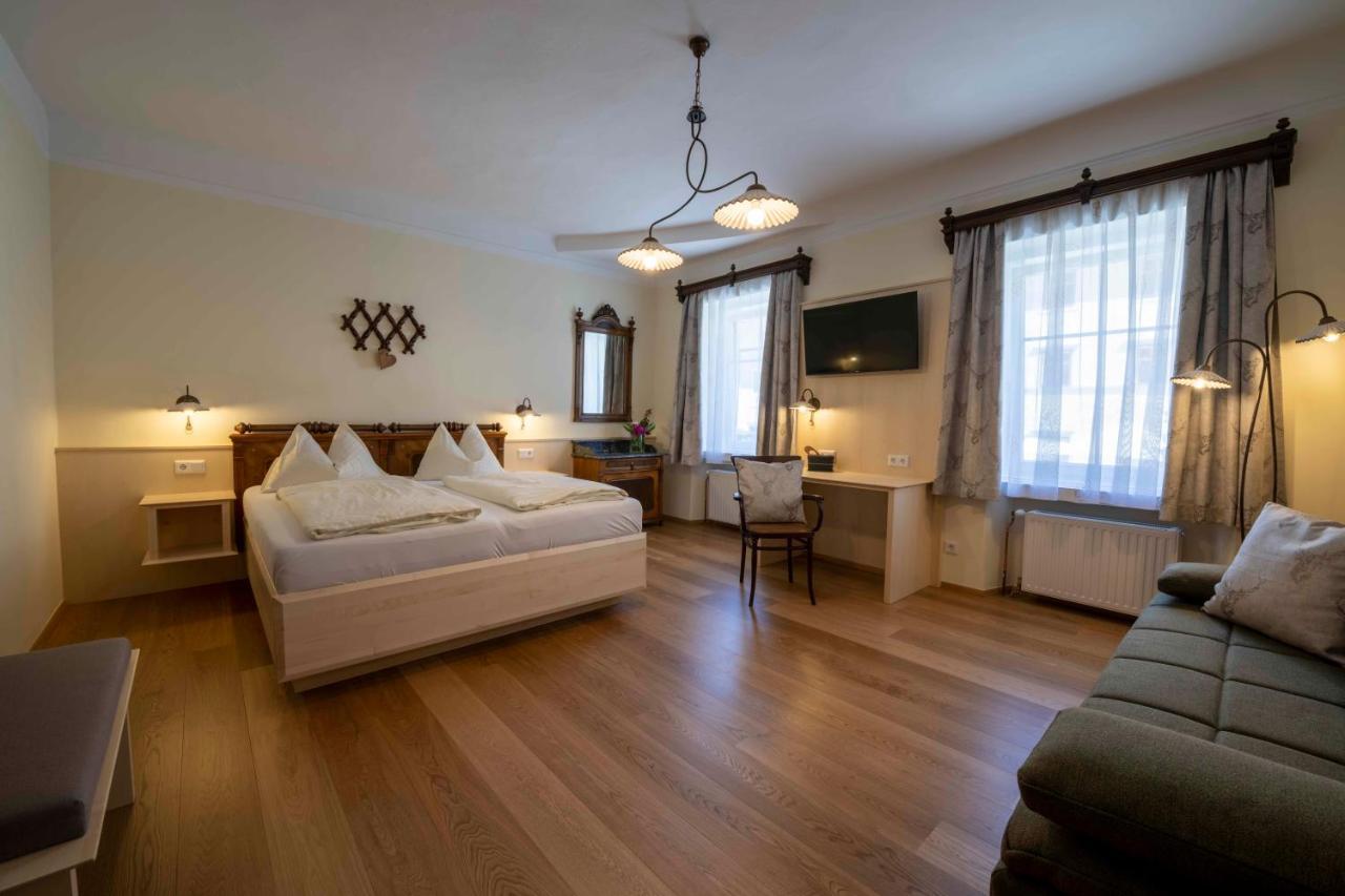 Landhotel Pacher Obervellach Bagian luar foto