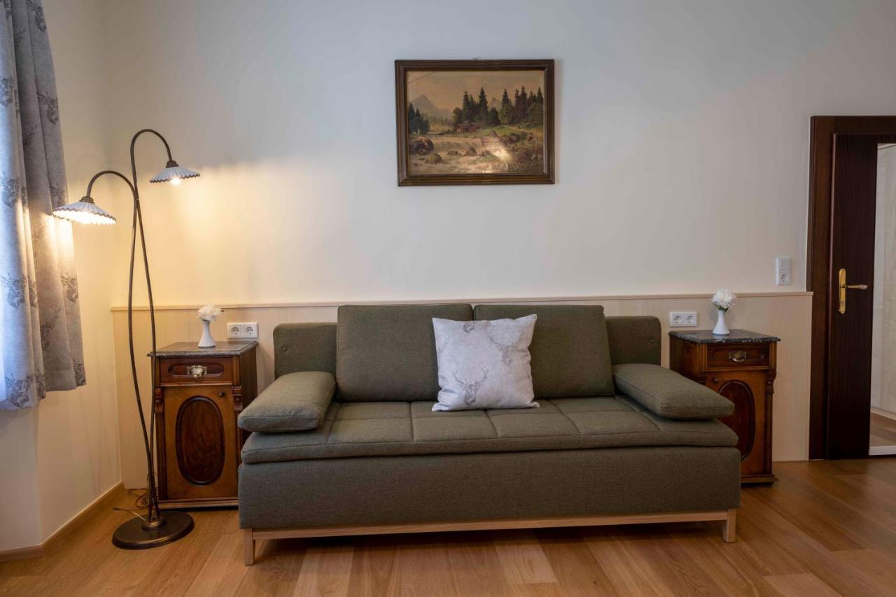 Landhotel Pacher Obervellach Bagian luar foto