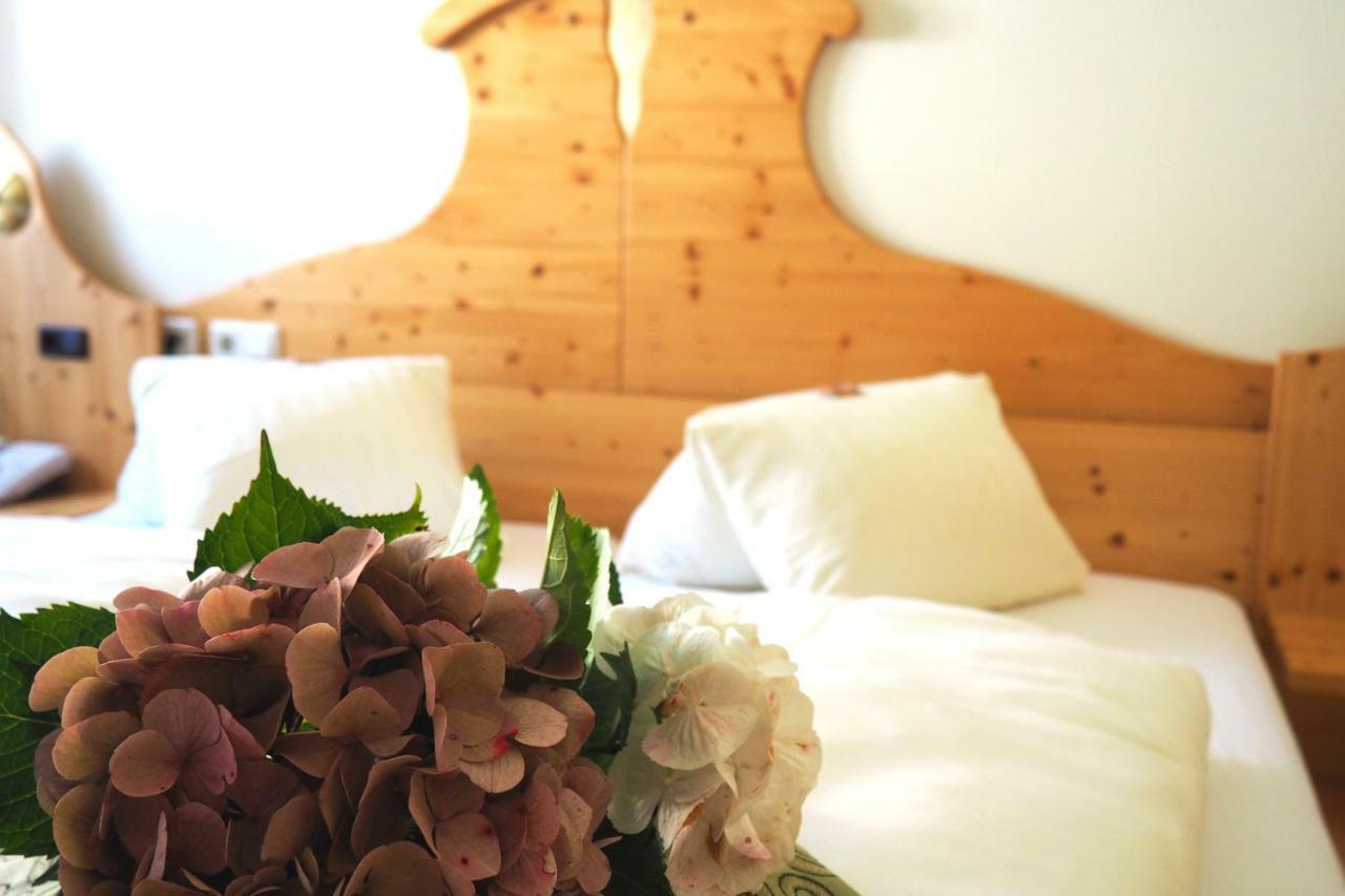 Landhotel Pacher Obervellach Bagian luar foto